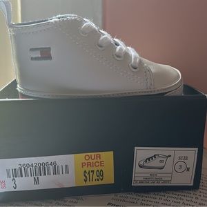 Tommy Shoes